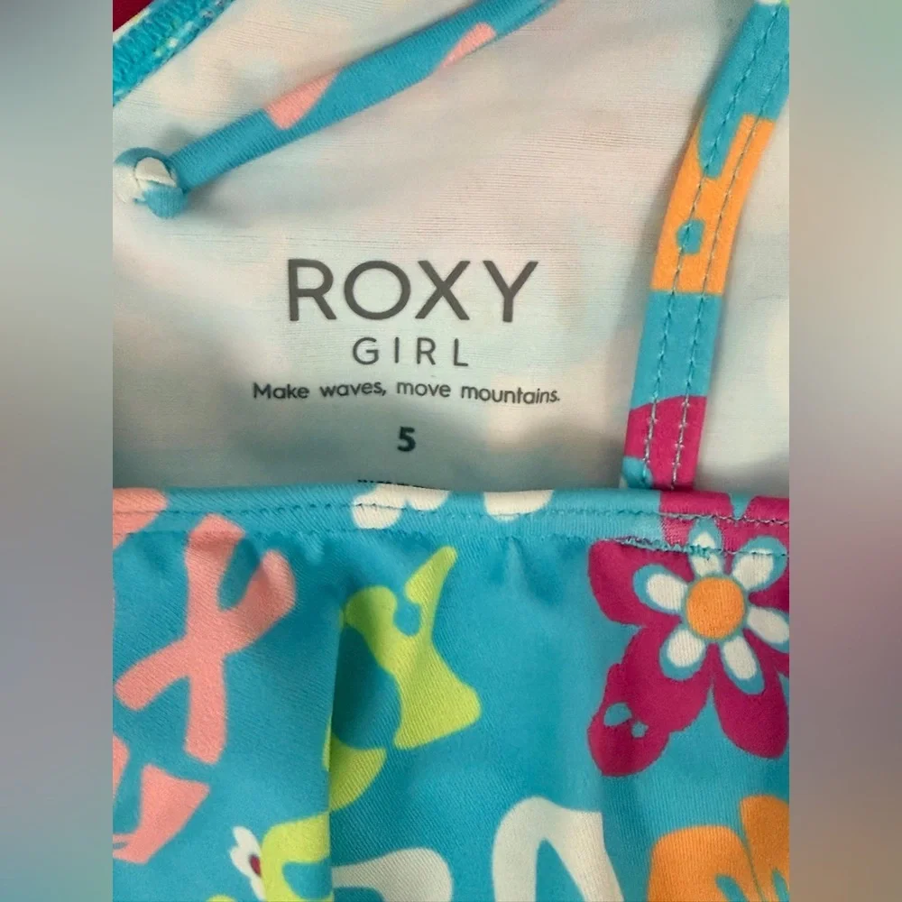 Roxy Girls Razorback Power Flutter Bikini Top Bachelor Button Groovy Size 5 NWT